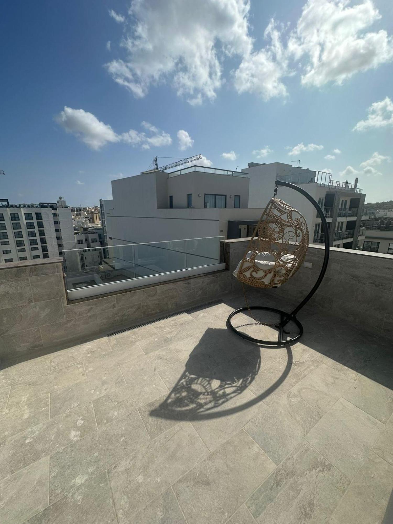 Balcony Hotel St. Julian's Exteriör bild